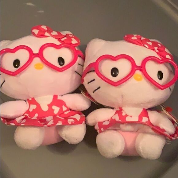 Hello kitty ty plush doll - Picture 2 of 3